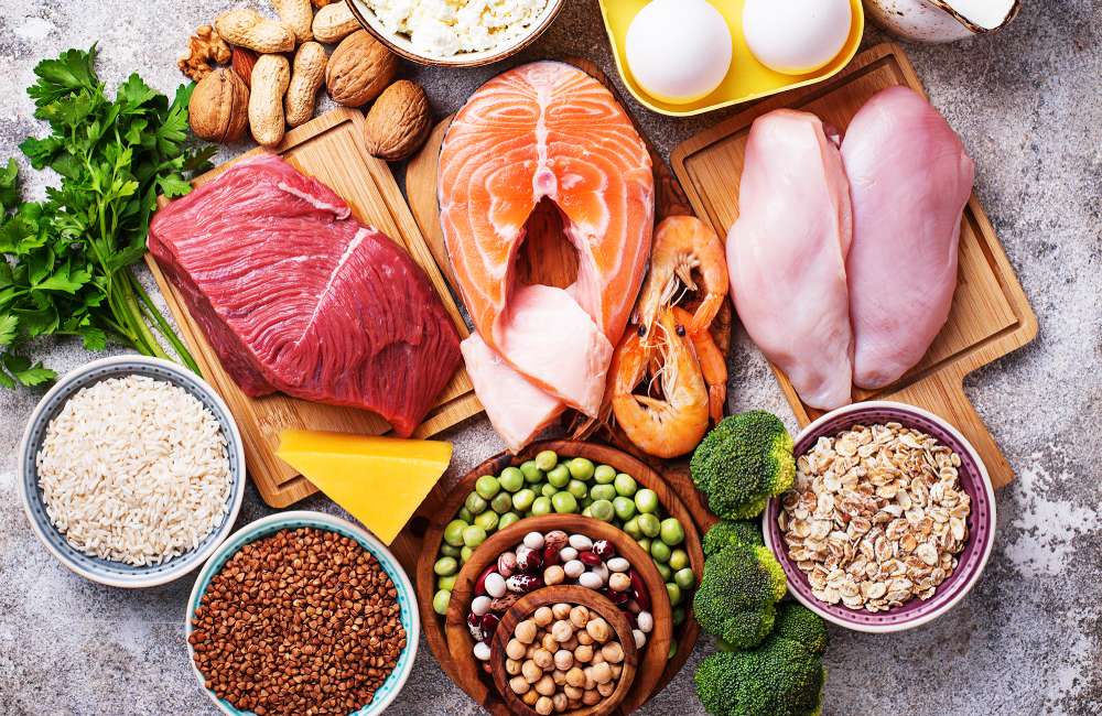 مصرف پروتئین چگونه باعث کاهش وزن می شود
